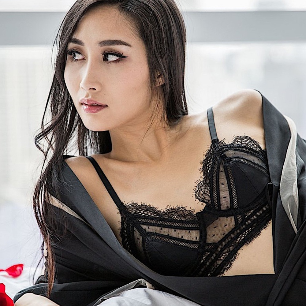 Thistle & Spire black lace bralette